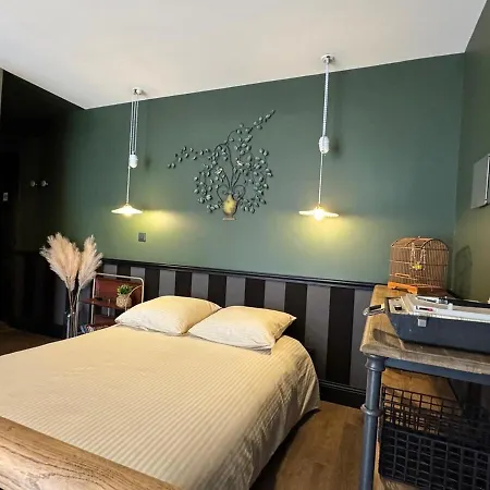 아파트 Le Petit Berthelot Au Coeur De 투르